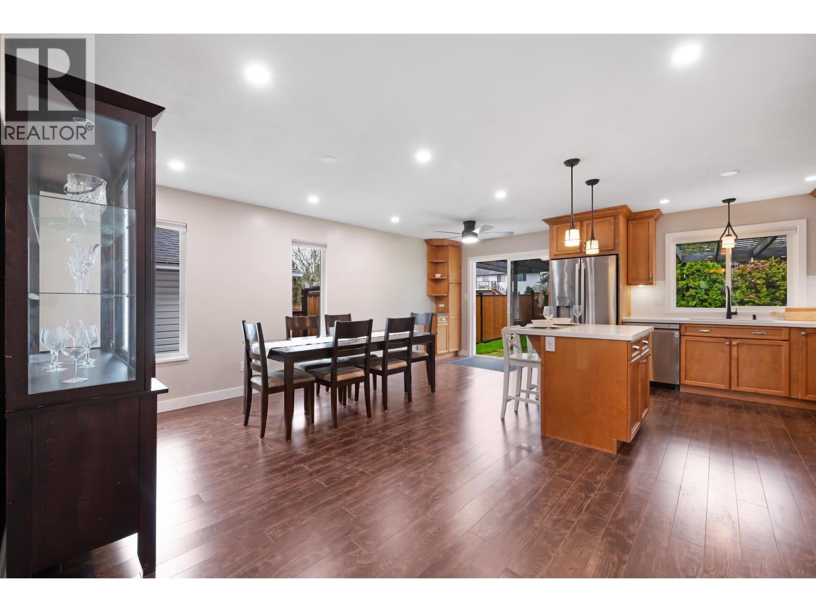 23174 124a Avenue, Maple Ridge, British Columbia  V2X 0G2 - Photo 11 - R3108449