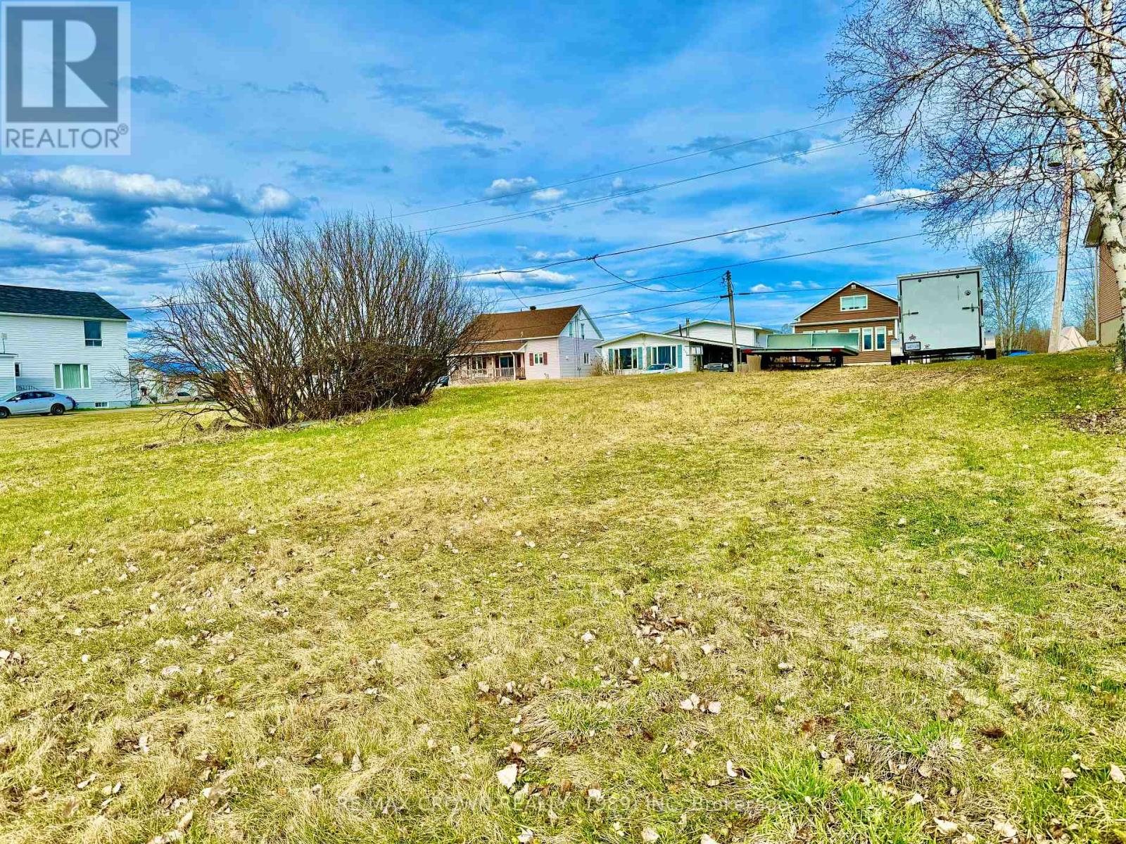 228-232 Ross Road, Smooth Rock Falls, Ontario  P0L 2B0 - Photo 23 - T12976686