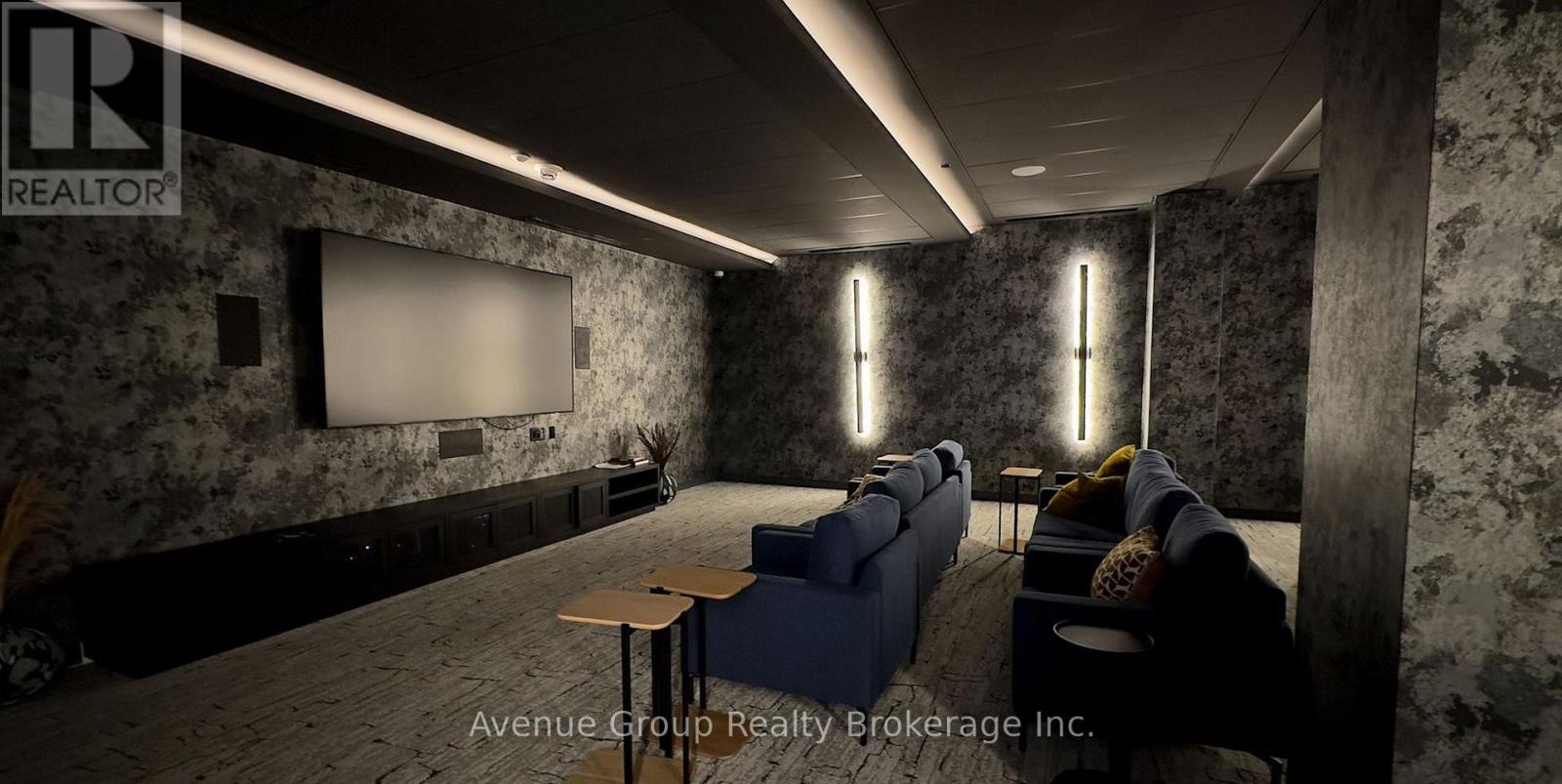 301 - 86 Dundas Street E, Mississauga, Ontario  L5A 0B1 - Photo 19 - W12976122