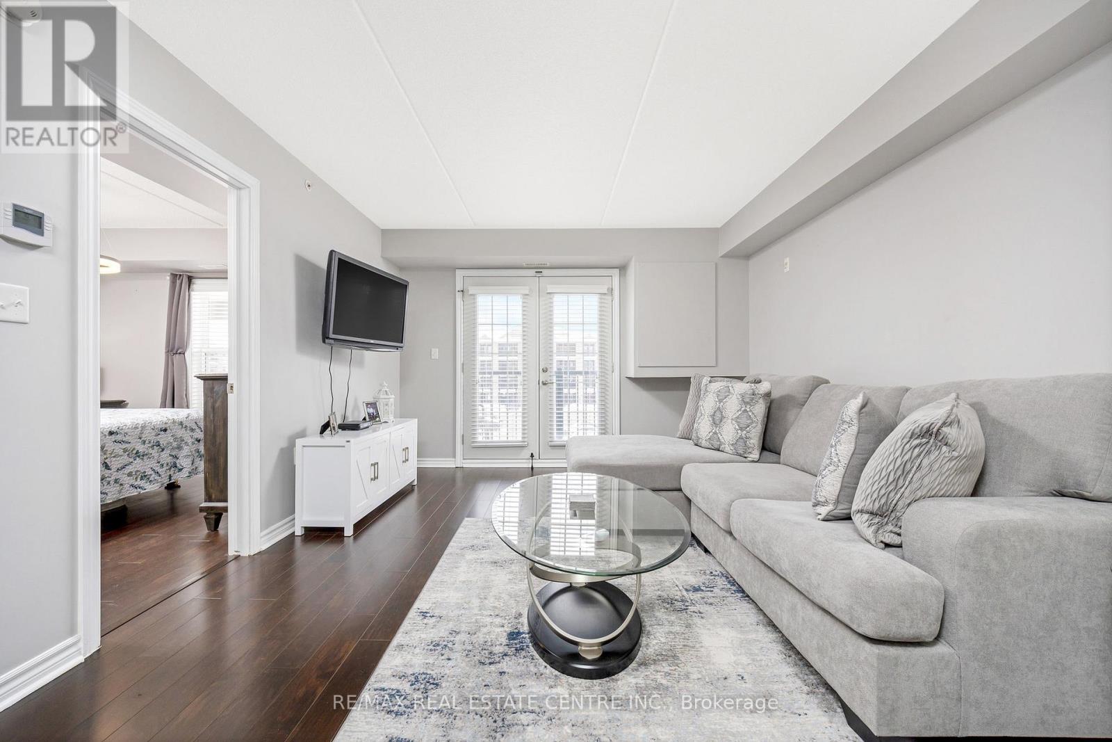 304 - 1360 Main Street E, Milton, Ontario  L9T 7S5 - Photo 14 - W12976160