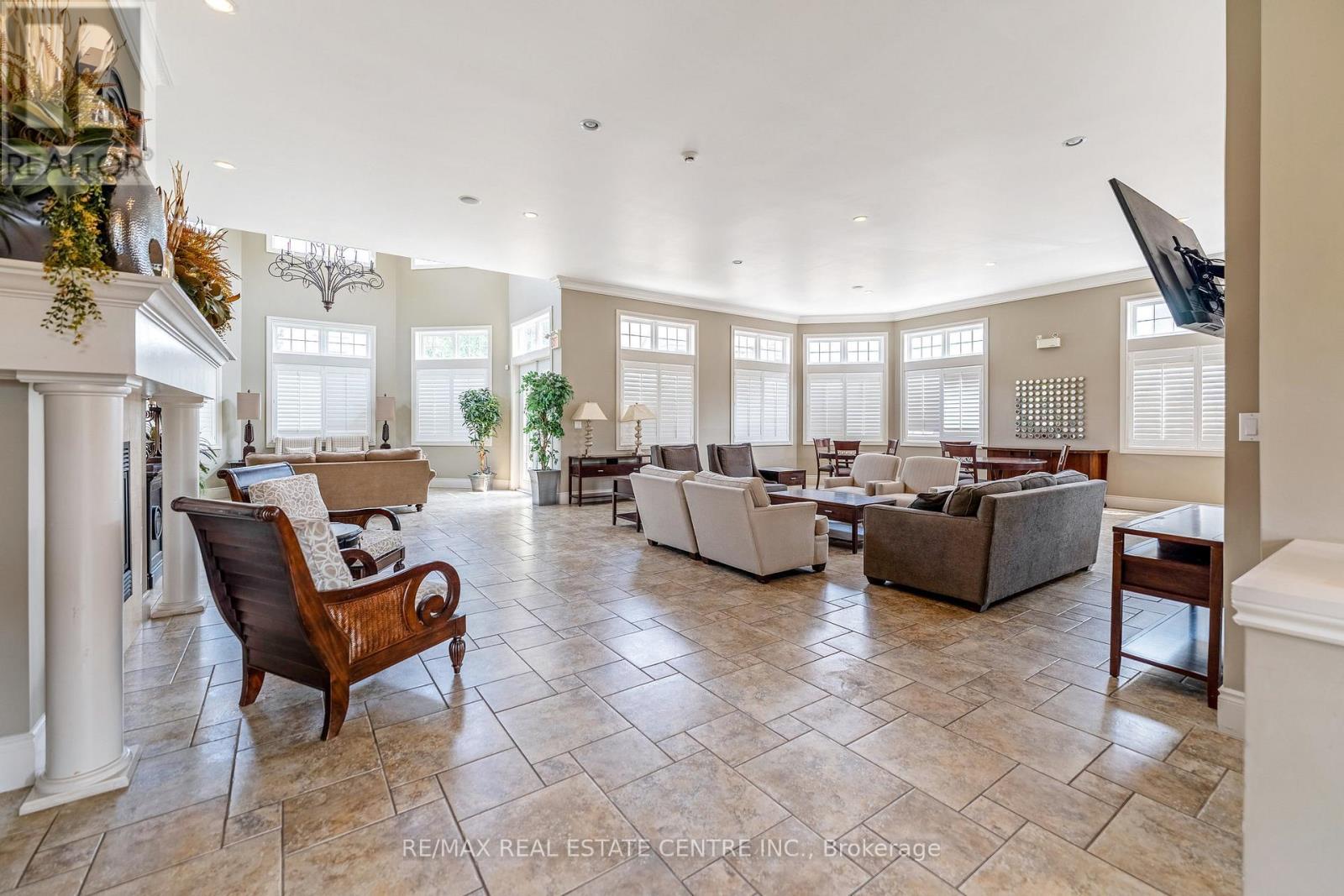 304 - 1360 Main Street E, Milton, Ontario  L9T 7S5 - Photo 26 - W12976160