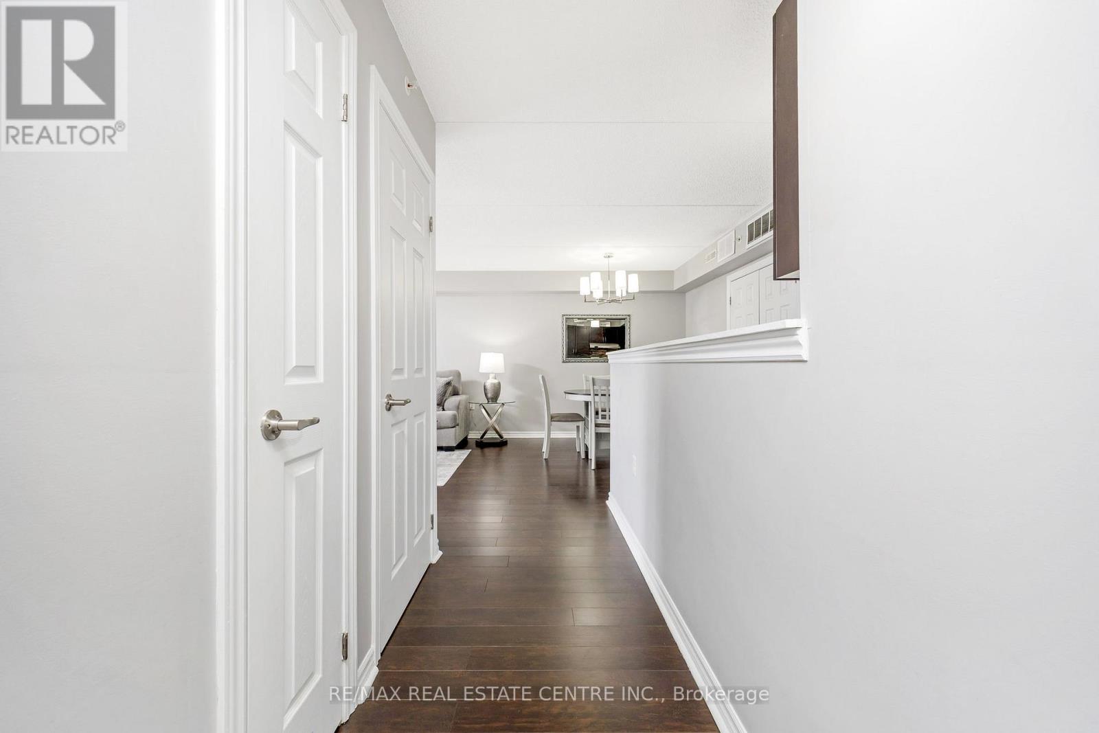 304 - 1360 Main Street E, Milton, Ontario  L9T 7S5 - Photo 8 - W12976160