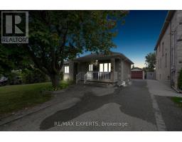 26 GROVEDALE AVENUE, Toronto, Ontario