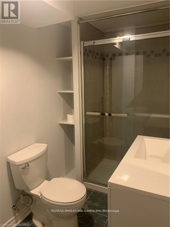 375 Mountainview Drive, Milton, Ontario  L9T 1W1 - Photo 18 - W12976182