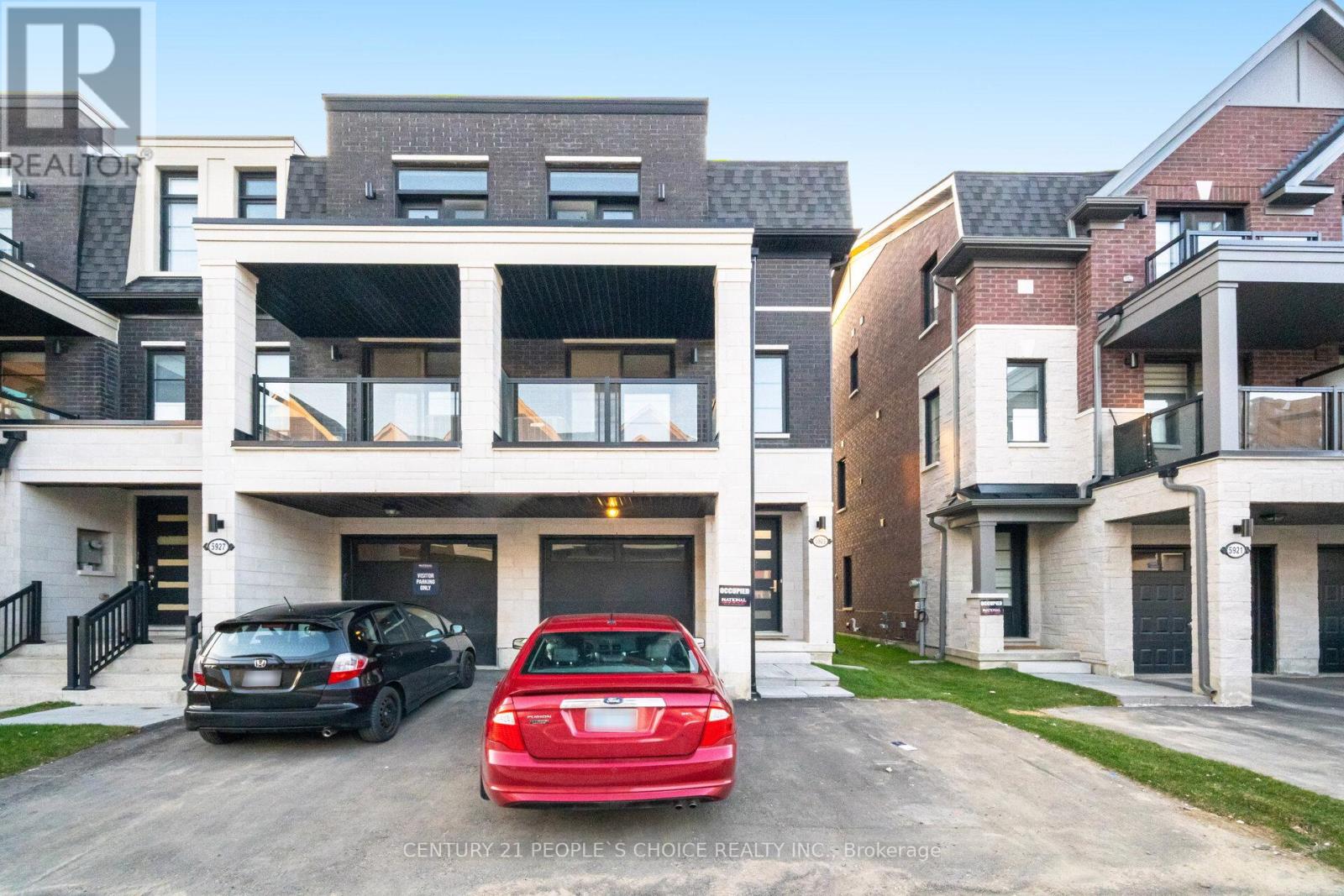 5925 SAIGON STREET, Mississauga, Ontario