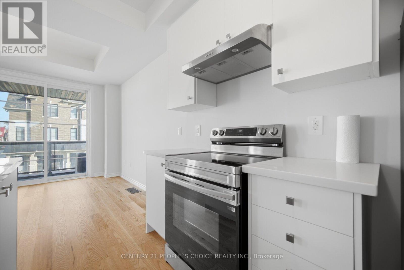 5925 Saigon Street, Mississauga, Ontario  L5V 2V9 - Photo 21 - W12976208