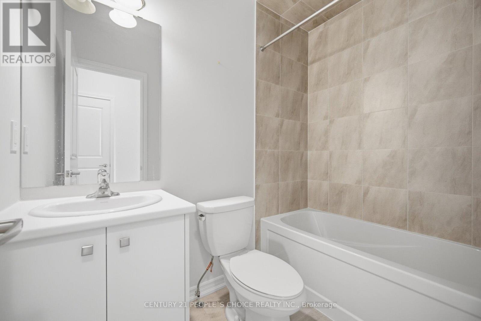 5925 Saigon Street, Mississauga, Ontario  L5V 2V9 - Photo 43 - W12976208