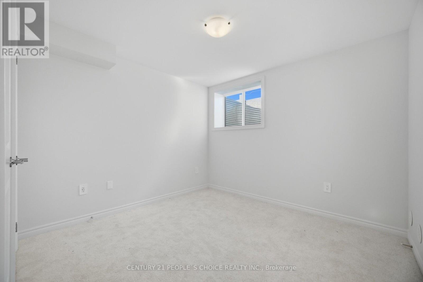 5925 Saigon Street, Mississauga, Ontario  L5V 2V9 - Photo 46 - W12976208