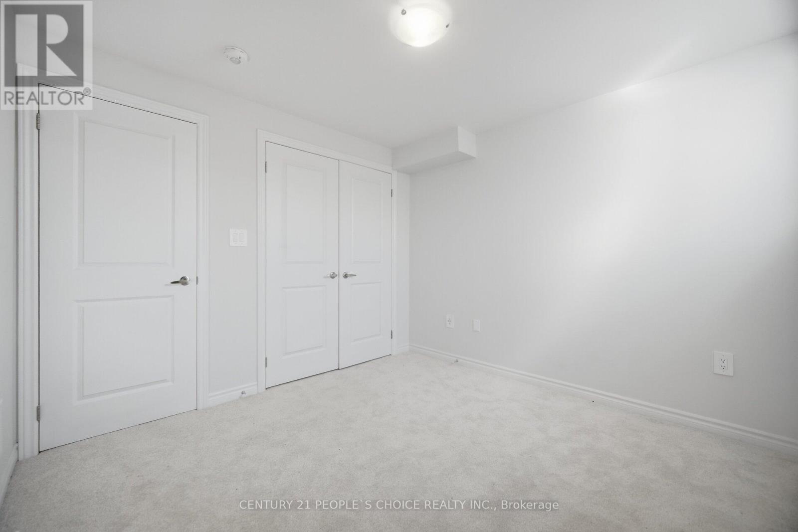 5925 Saigon Street, Mississauga, Ontario  L5V 2V9 - Photo 48 - W12976208