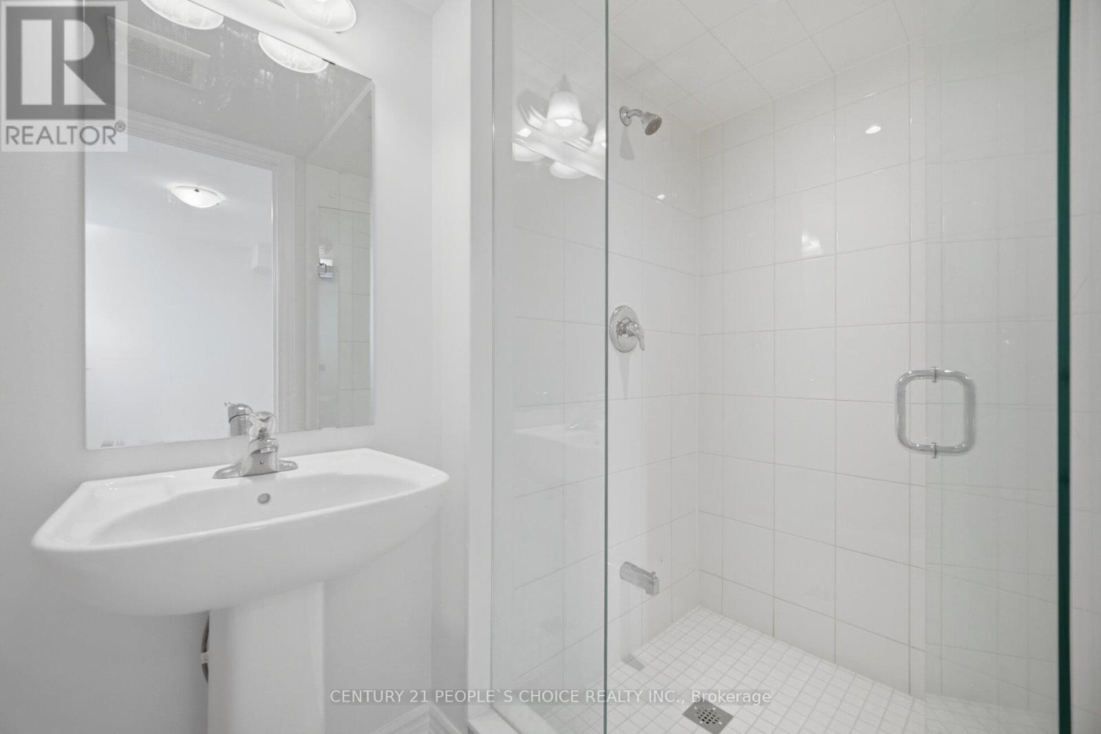 5925 Saigon Street, Mississauga, Ontario  L5V 2V9 - Photo 49 - W12976208