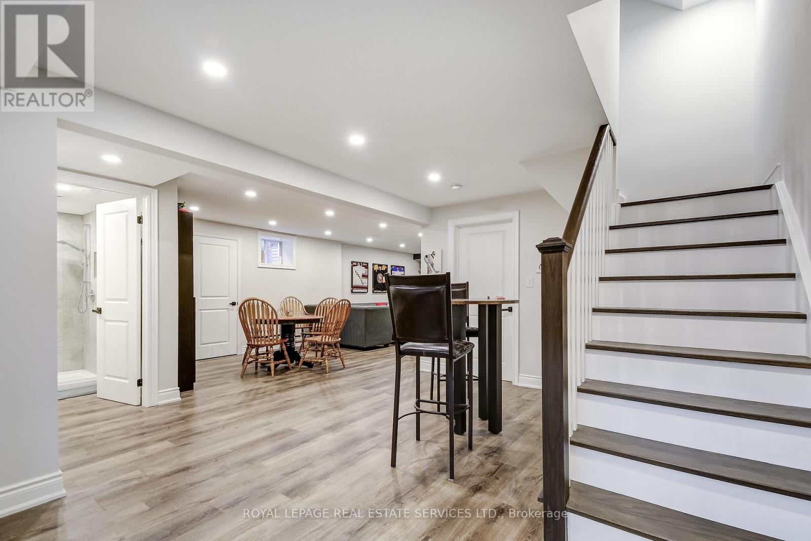 2192 Grand Ravine Drive, Oakville, Ontario  L6H 6B2 - Photo 36 - W12976242