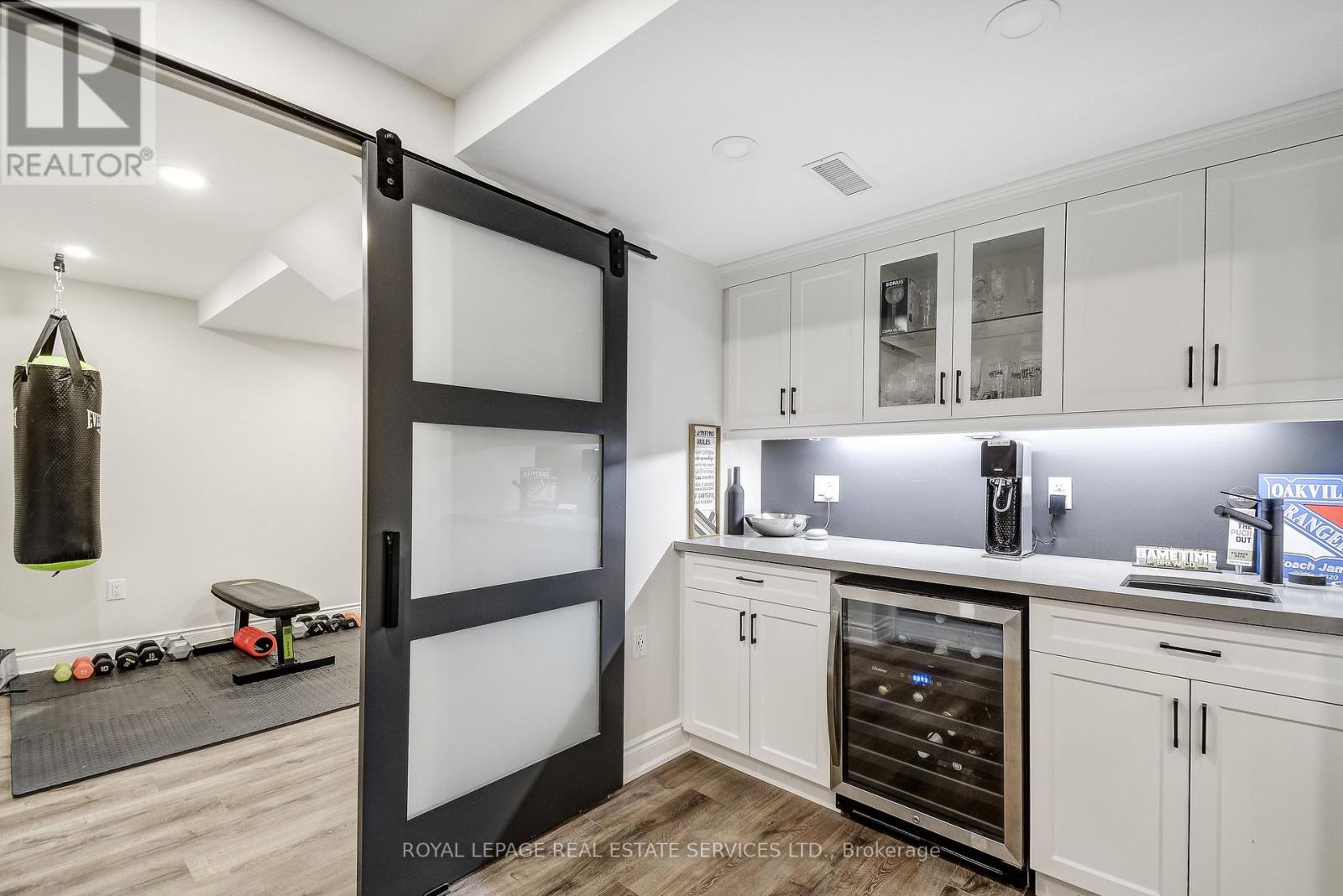 2192 Grand Ravine Drive, Oakville, Ontario  L6H 6B2 - Photo 40 - W12976242