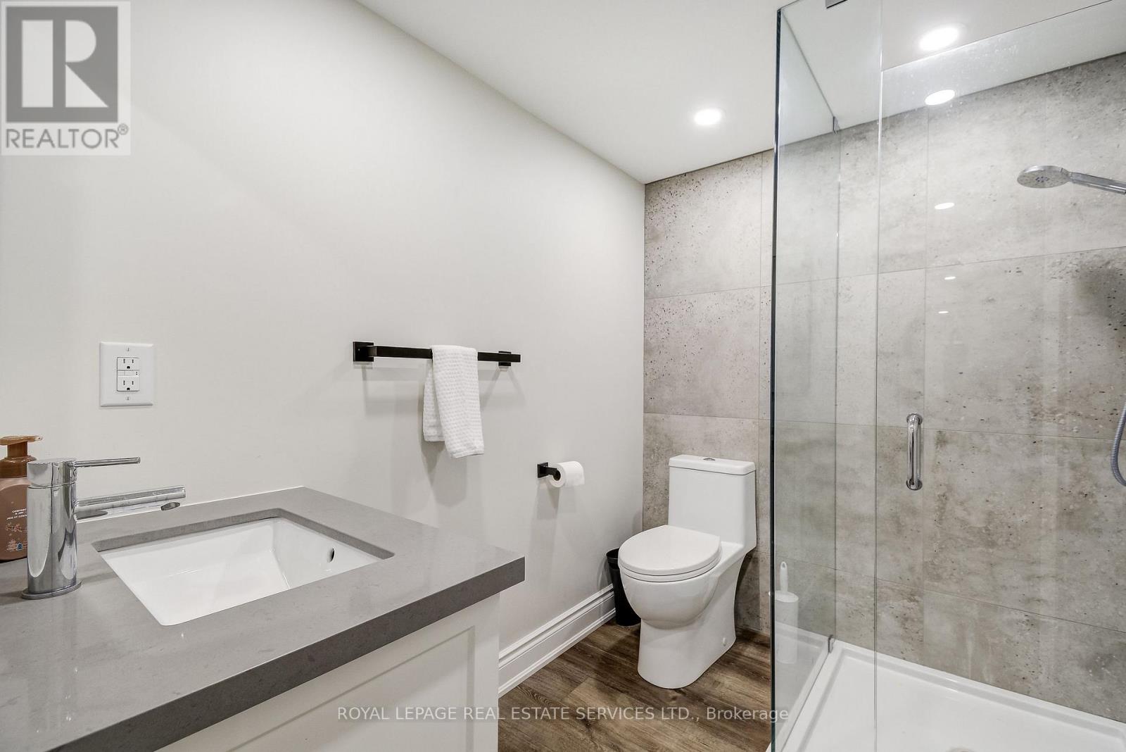 2192 Grand Ravine Drive, Oakville, Ontario  L6H 6B2 - Photo 42 - W12976242