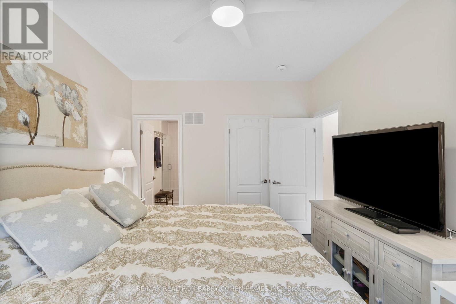 45 - 6 Amarillo Road, Brampton, Ontario  L6R 4A5 - Photo 9 - W12976276