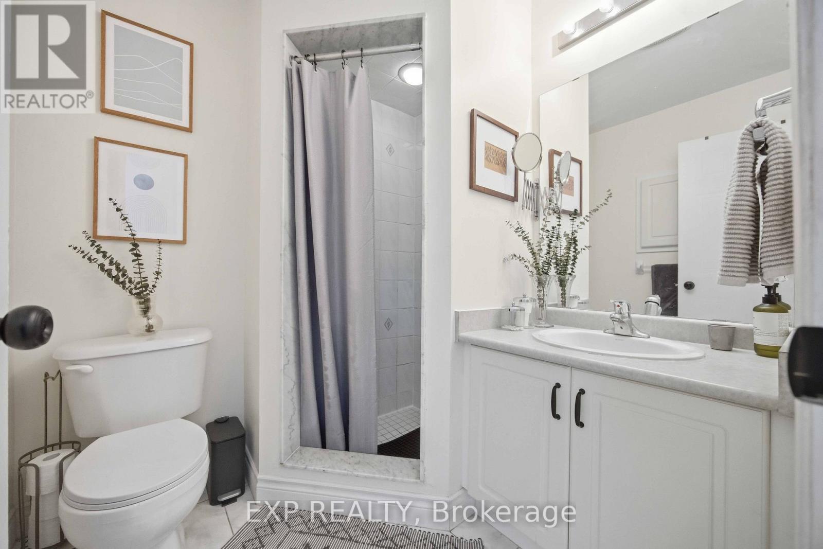 66 - 91 Weston Road, Toronto, Ontario  M6N 5H4 - Photo 11 - W12976284