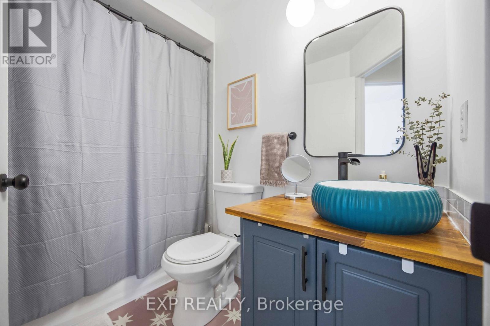 66 - 91 Weston Road, Toronto, Ontario  M6N 5H4 - Photo 14 - W12976284