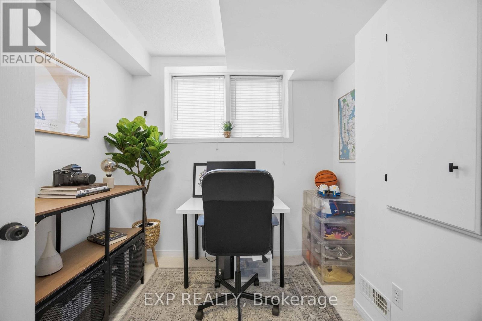 66 - 91 Weston Road, Toronto, Ontario  M6N 5H4 - Photo 16 - W12976284