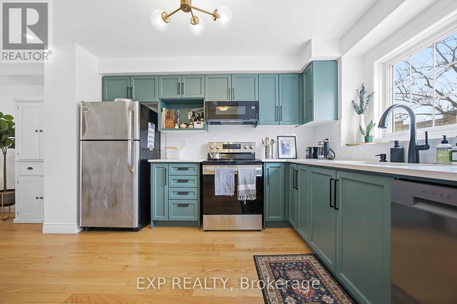 66 - 91 Weston Road, Toronto, Ontario  M6N 5H4 - Photo 7 - W12976284