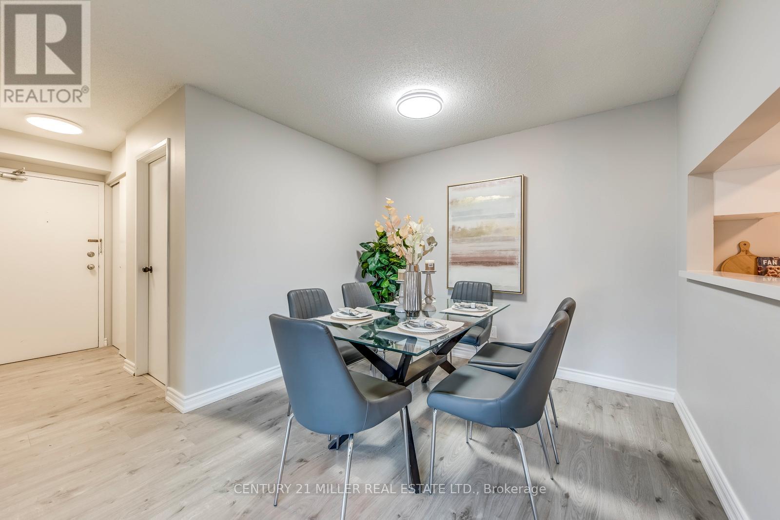 823 - 1450 Glen Abbey Gate, Oakville, Ontario  L6M 2V7 - Photo 10 - W12976308