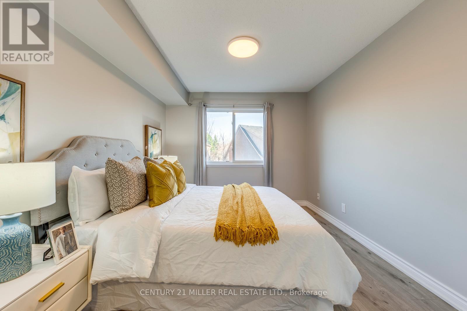 823 - 1450 Glen Abbey Gate, Oakville, Ontario  L6M 2V7 - Photo 17 - W12976308