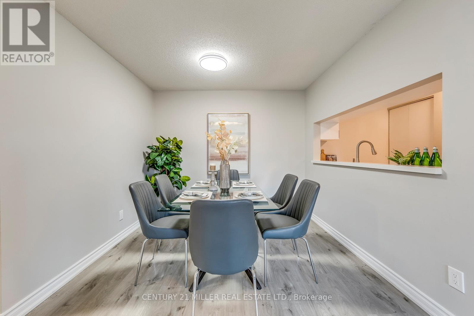 823 - 1450 Glen Abbey Gate, Oakville, Ontario  L6M 2V7 - Photo 9 - W12976308