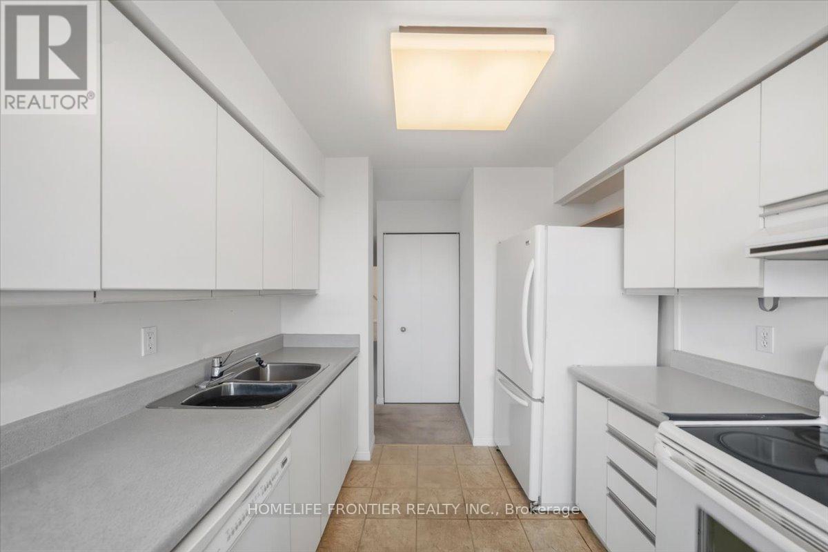 713 - 12 Laurelcrest Street, Brampton, Ontario  L6S 5Y4 - Photo 13 - W12976388