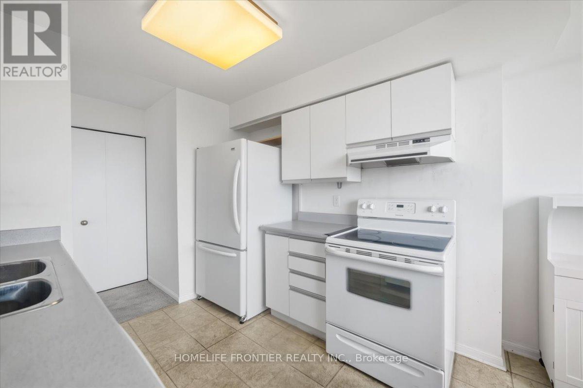 713 - 12 Laurelcrest Street, Brampton, Ontario  L6S 5Y4 - Photo 14 - W12976388