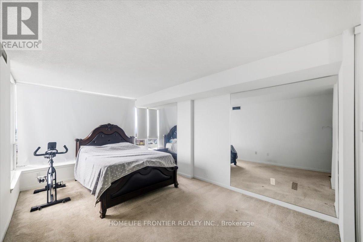 713 - 12 Laurelcrest Street, Brampton, Ontario  L6S 5Y4 - Photo 22 - W12976388