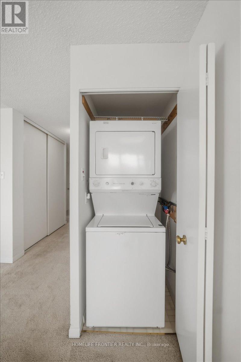 713 - 12 Laurelcrest Street, Brampton, Ontario  L6S 5Y4 - Photo 27 - W12976388