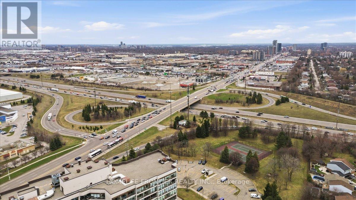 713 - 12 Laurelcrest Street, Brampton, Ontario  L6S 5Y4 - Photo 28 - W12976388