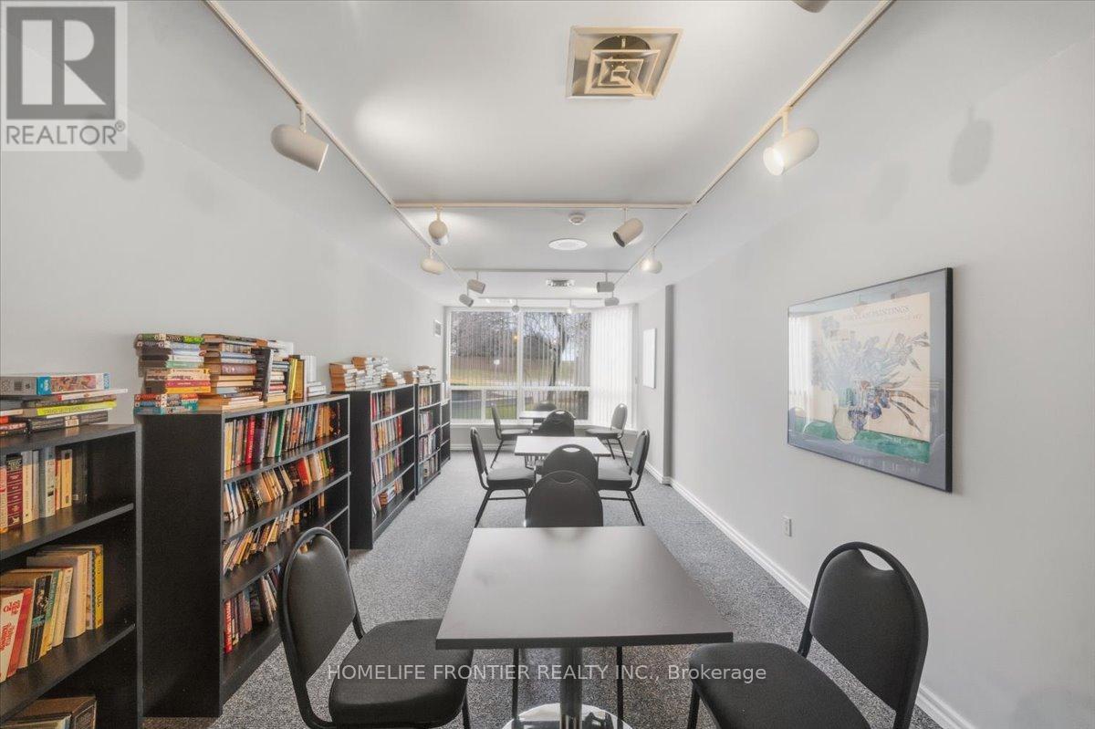 713 - 12 Laurelcrest Street, Brampton, Ontario  L6S 5Y4 - Photo 31 - W12976388