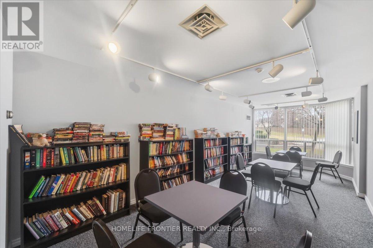 713 - 12 Laurelcrest Street, Brampton, Ontario  L6S 5Y4 - Photo 33 - W12976388