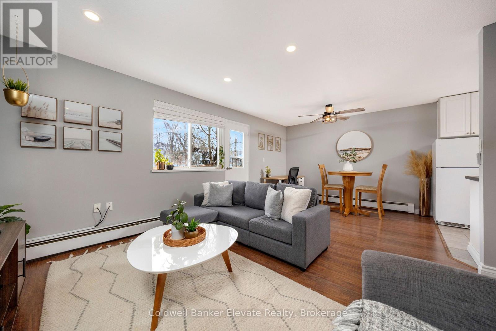 402 - 49 Park Avenue, Halton Hills, Ontario  L7G 3H9 - Photo 10 - W12976400