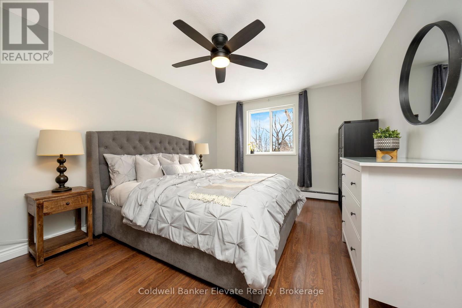 402 - 49 Park Avenue, Halton Hills, Ontario  L7G 3H9 - Photo 17 - W12976400