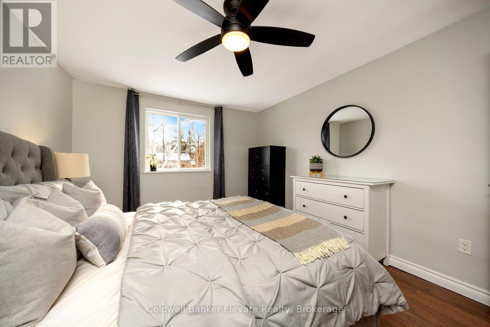 402 - 49 Park Avenue, Halton Hills, Ontario  L7G 3H9 - Photo 18 - W12976400