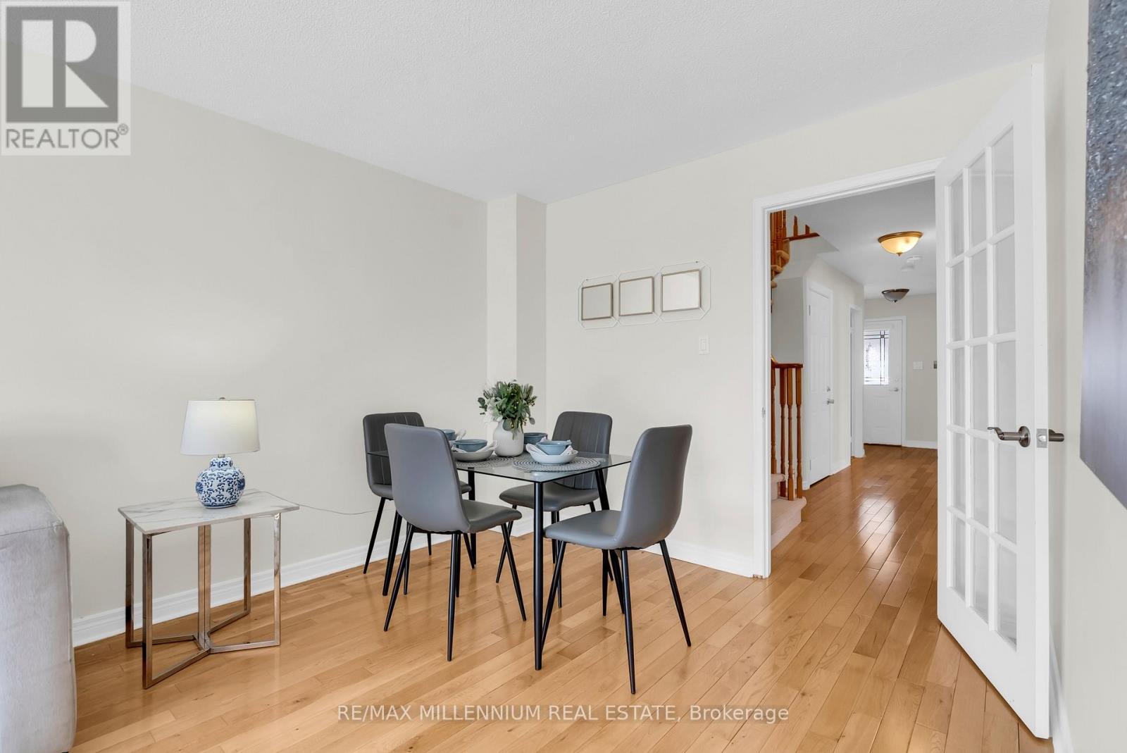 20 Kesteven Crescent, Brampton, Ontario L6W 4E1 - Photo 11 - W12976458