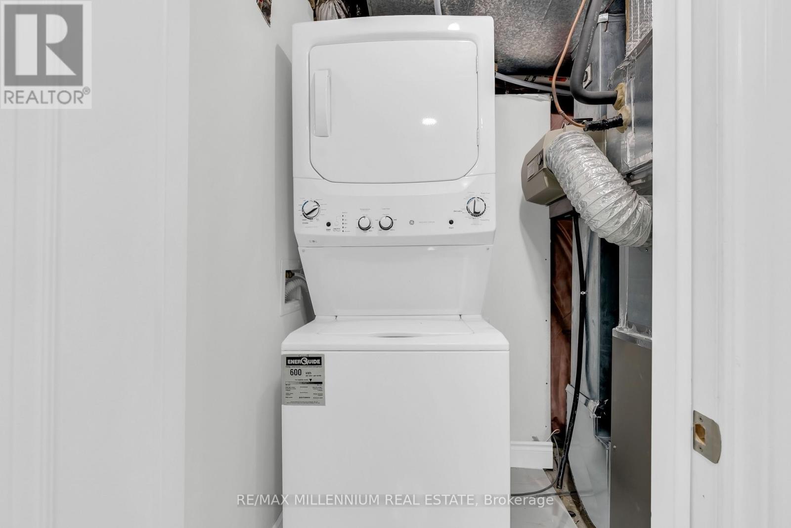 20 Kesteven Crescent, Brampton, Ontario L6W 4E1 - Photo 45 - W12976458