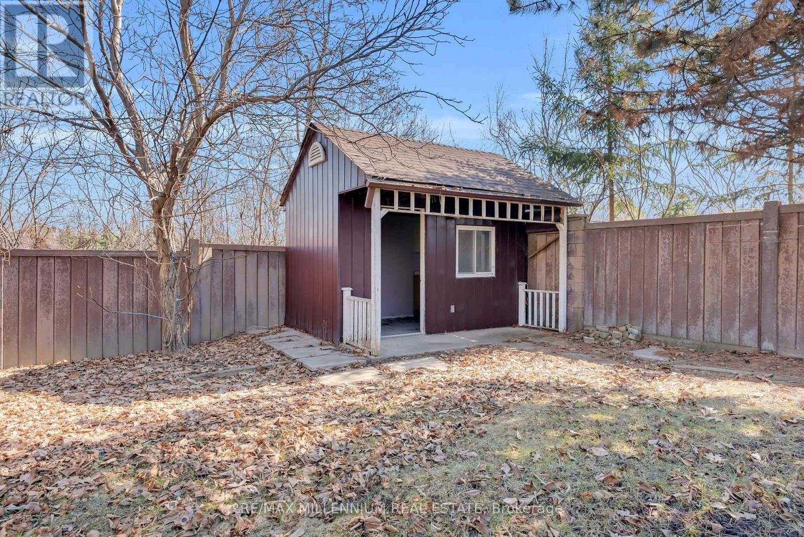 20 Kesteven Crescent, Brampton, Ontario L6W 4E1 - Photo 48 - W12976458