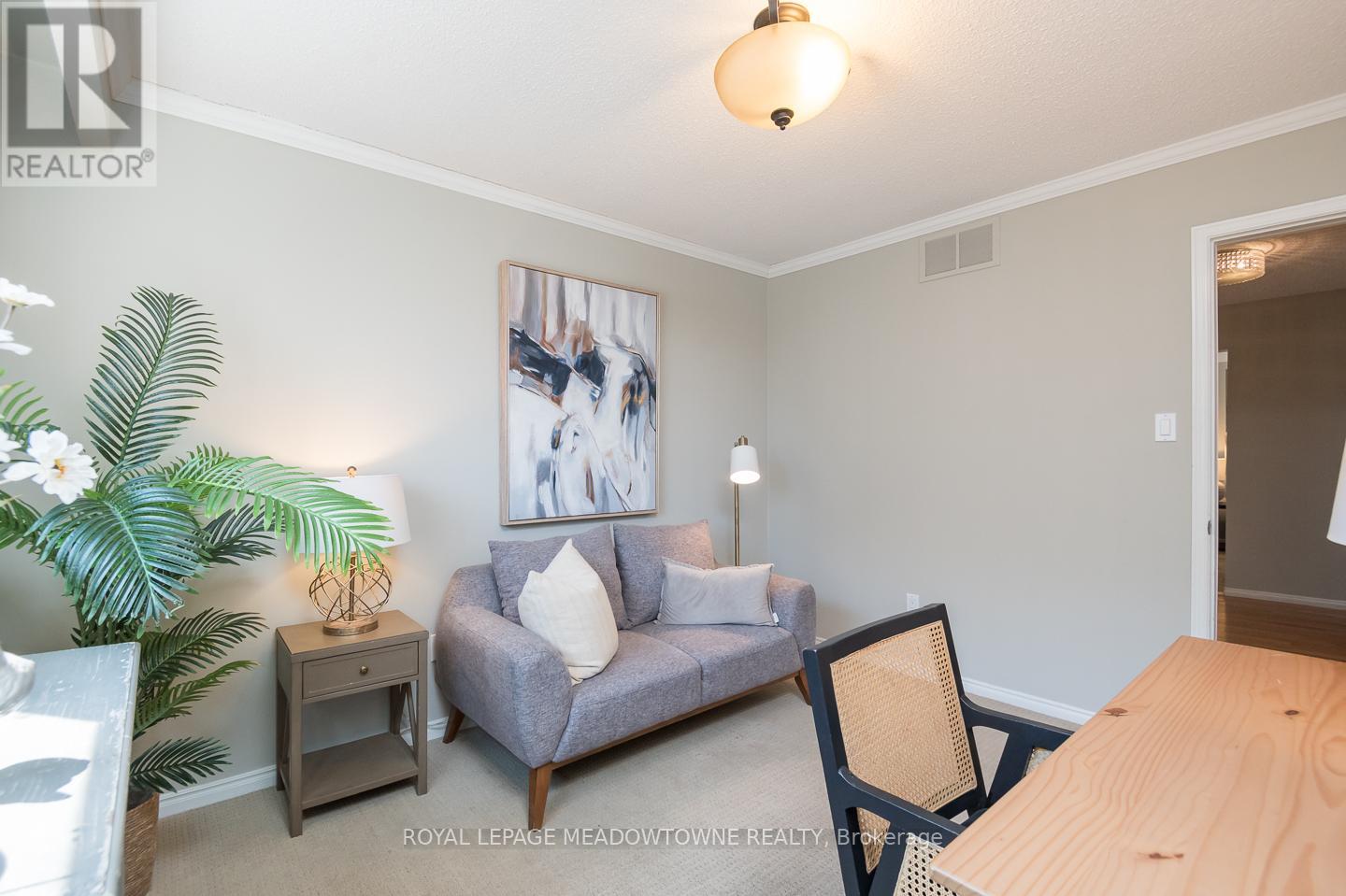 284 Randall Crescent, Milton, Ontario  L9T 4X7 - Photo 22 - W12976484