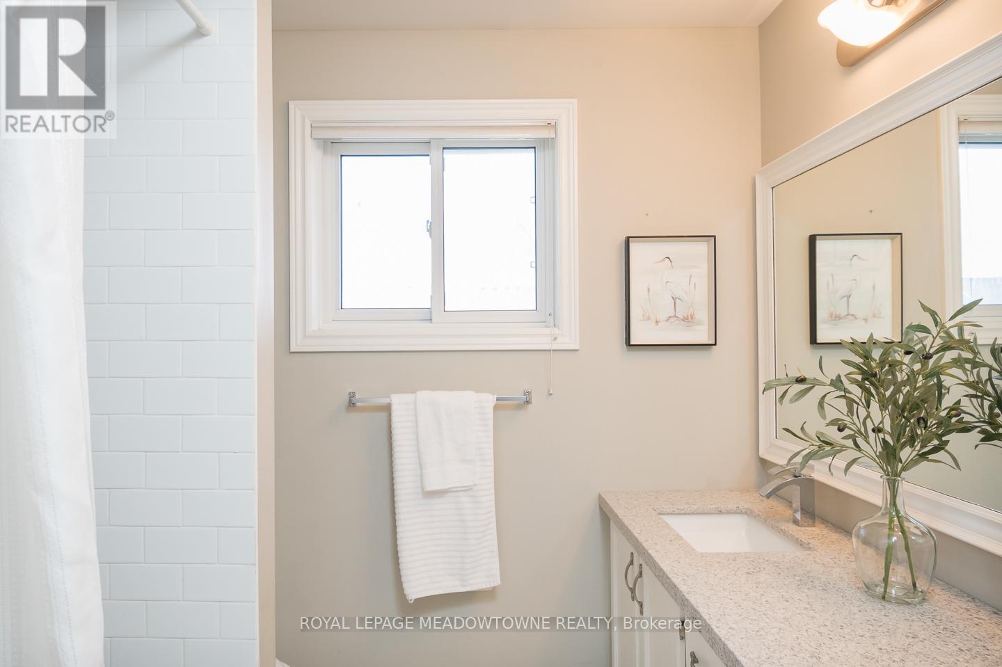 284 Randall Crescent, Milton, Ontario  L9T 4X7 - Photo 31 - W12976484