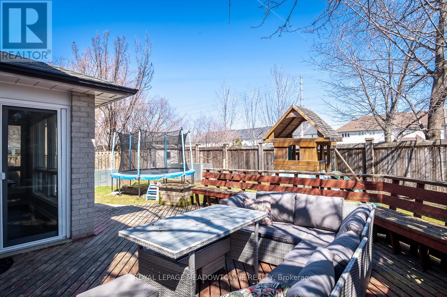 284 Randall Crescent, Milton, Ontario  L9T 4X7 - Photo 38 - W12976484