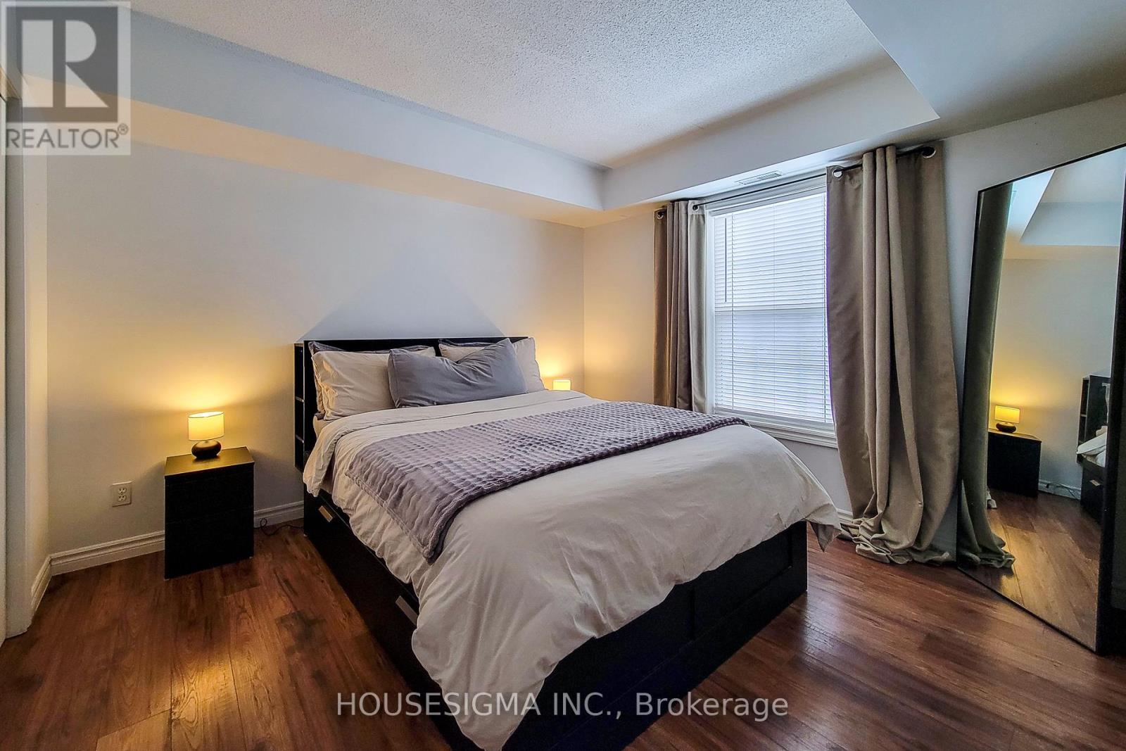 204 - 4003 Kilmer Drive, Burlington, Ontario  L7M 4M1 - Photo 15 - W12976564