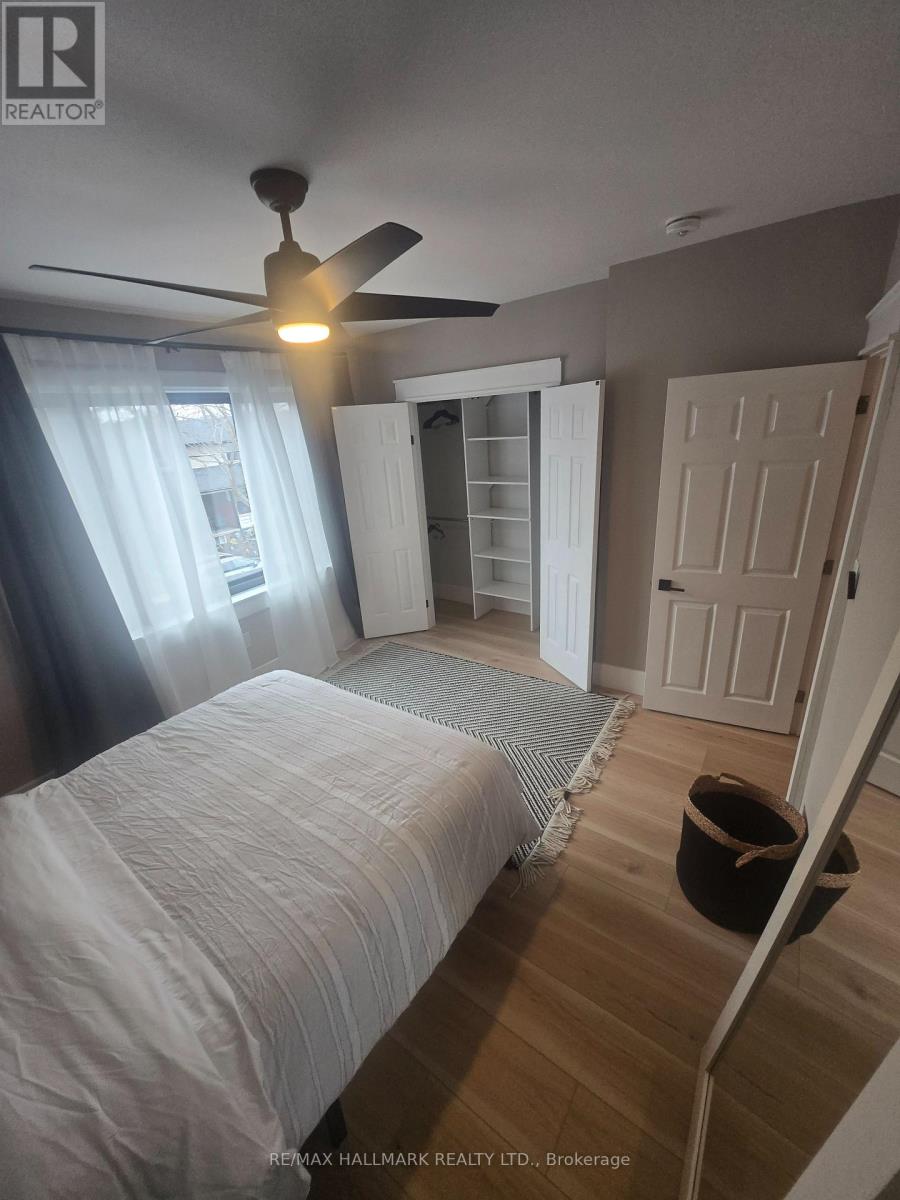 Main - 251 Silverthorn Avenue, Toronto, Ontario  M6N 3K2 - Photo 23 - W12975884