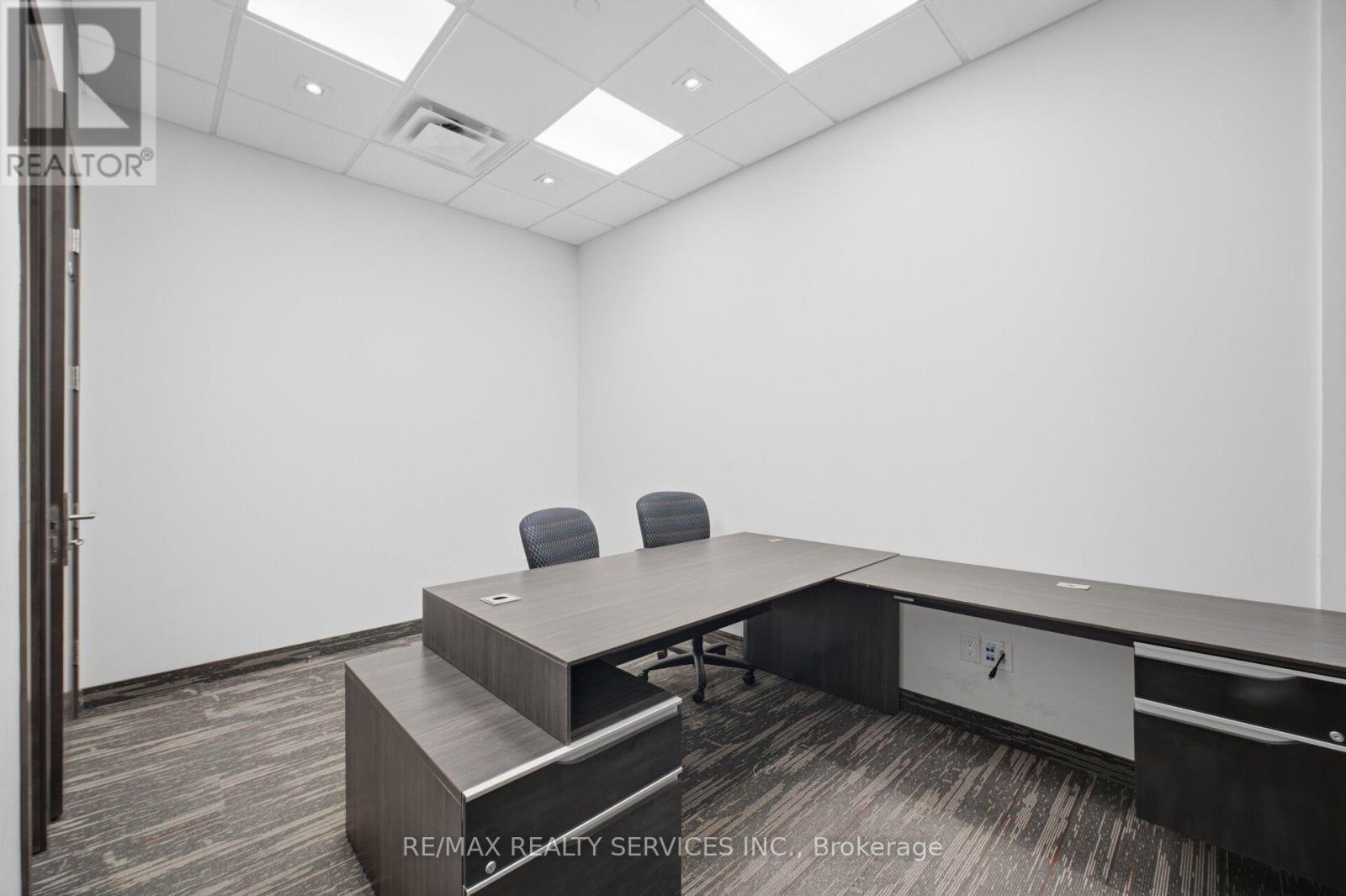 2 - 80 Pertosa Drive, Brampton, Ontario  L6X 5E9 - Photo 16 - W12960510