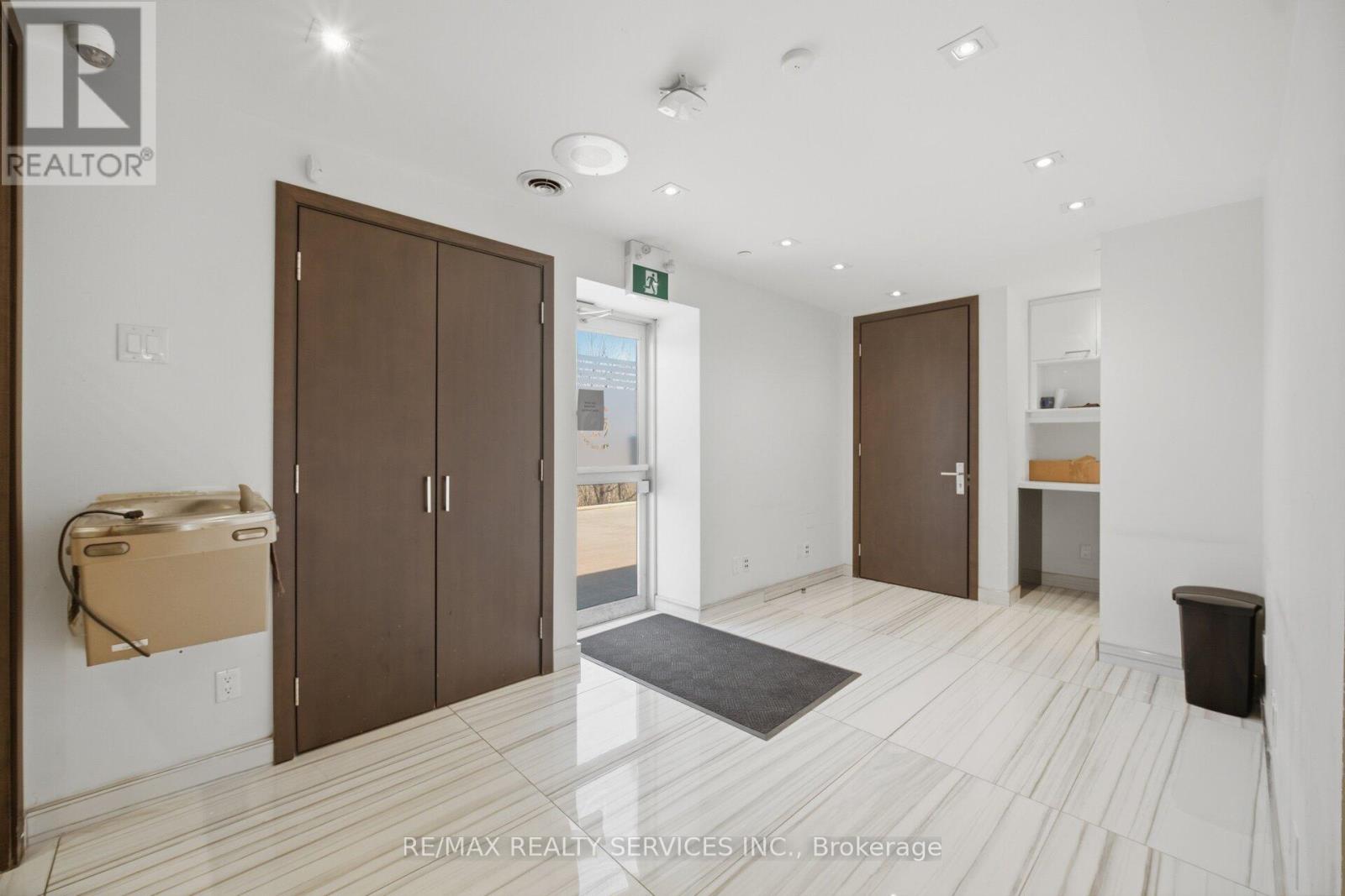 2 - 80 Pertosa Drive, Brampton, Ontario  L6X 5E9 - Photo 25 - W12960510