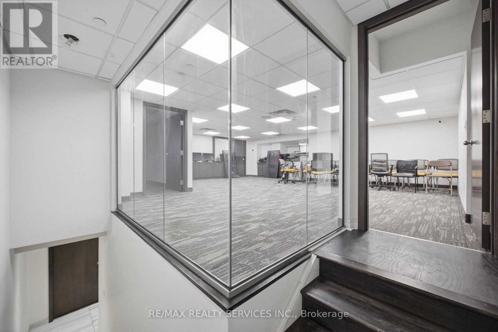 2 - 80 Pertosa Drive, Brampton, Ontario  L6X 5E9 - Photo 32 - W12960510