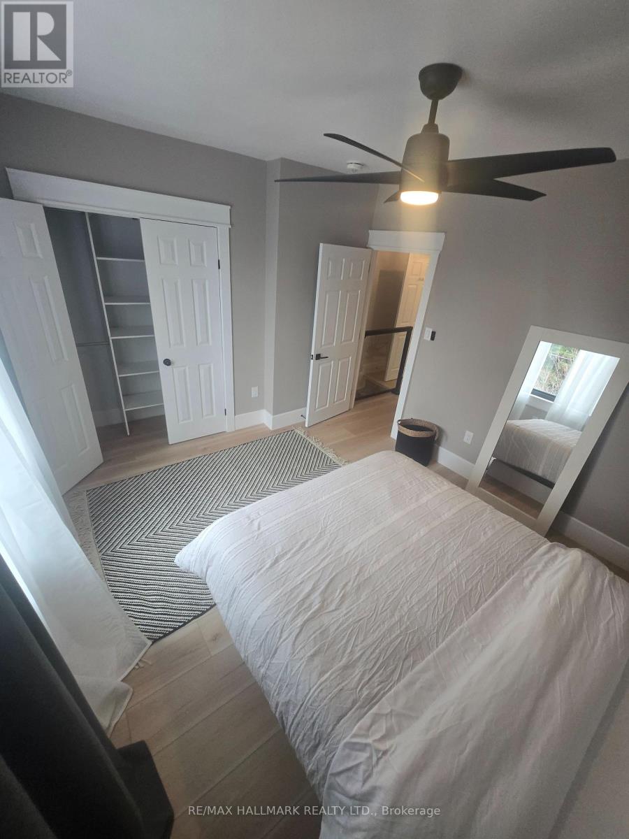 Main - 251 Silverthorn Avenue, Toronto, Ontario  M6N 3K2 - Photo 21 - W12975884