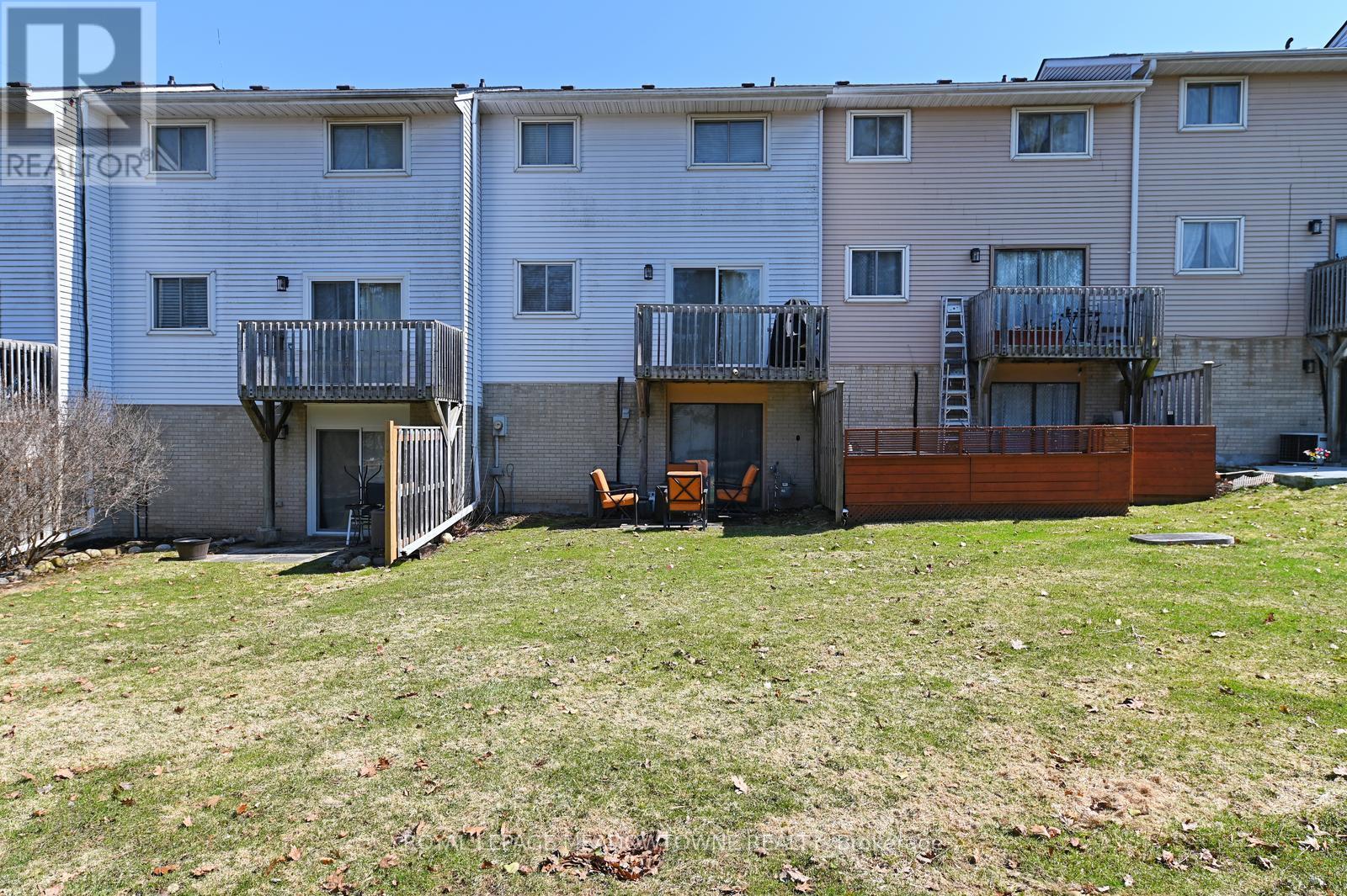 74 - 80 Lynden Circle, Halton Hills, Ontario  L7G 4Y8 - Photo 32 - W12974582