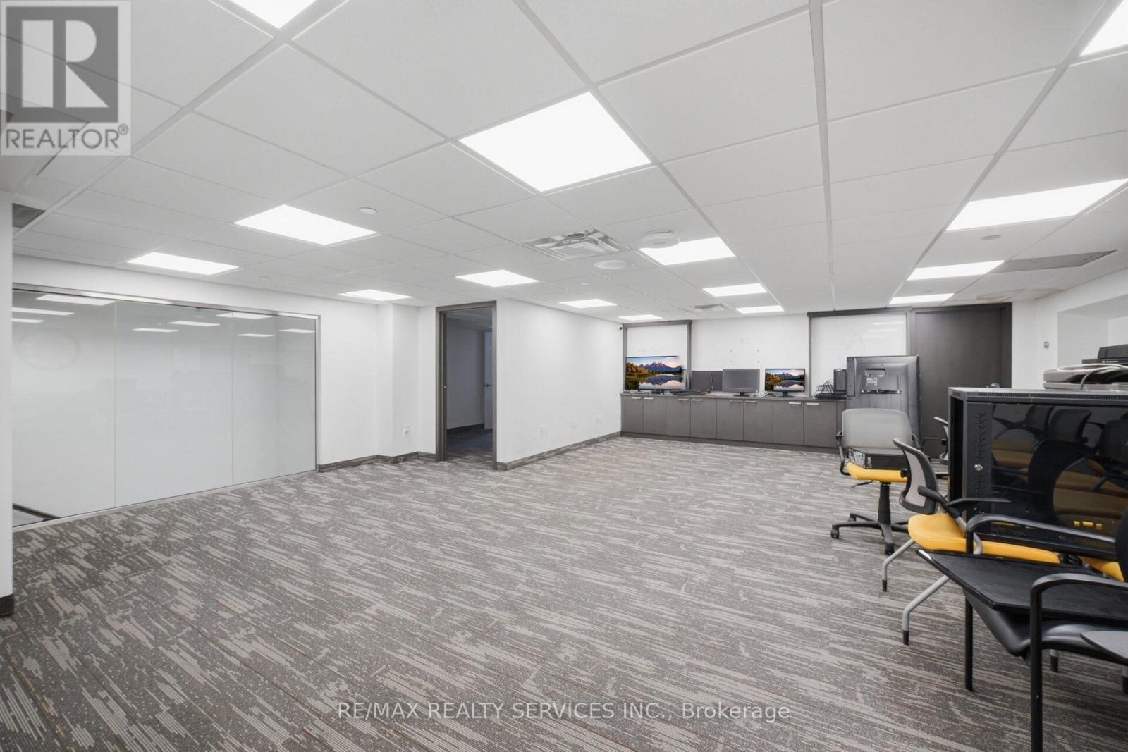 2 - 80 Pertosa Drive, Brampton, Ontario  L6X 5E9 - Photo 34 - W12960510