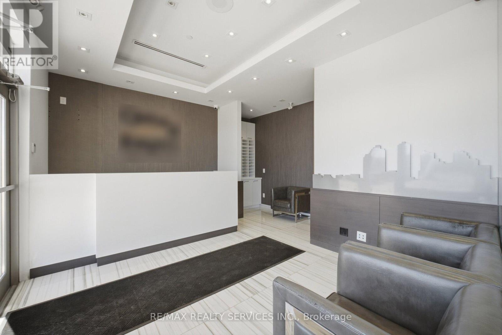 2 - 80 Pertosa Drive, Brampton, Ontario  L6X 5E9 - Photo 4 - W12960510